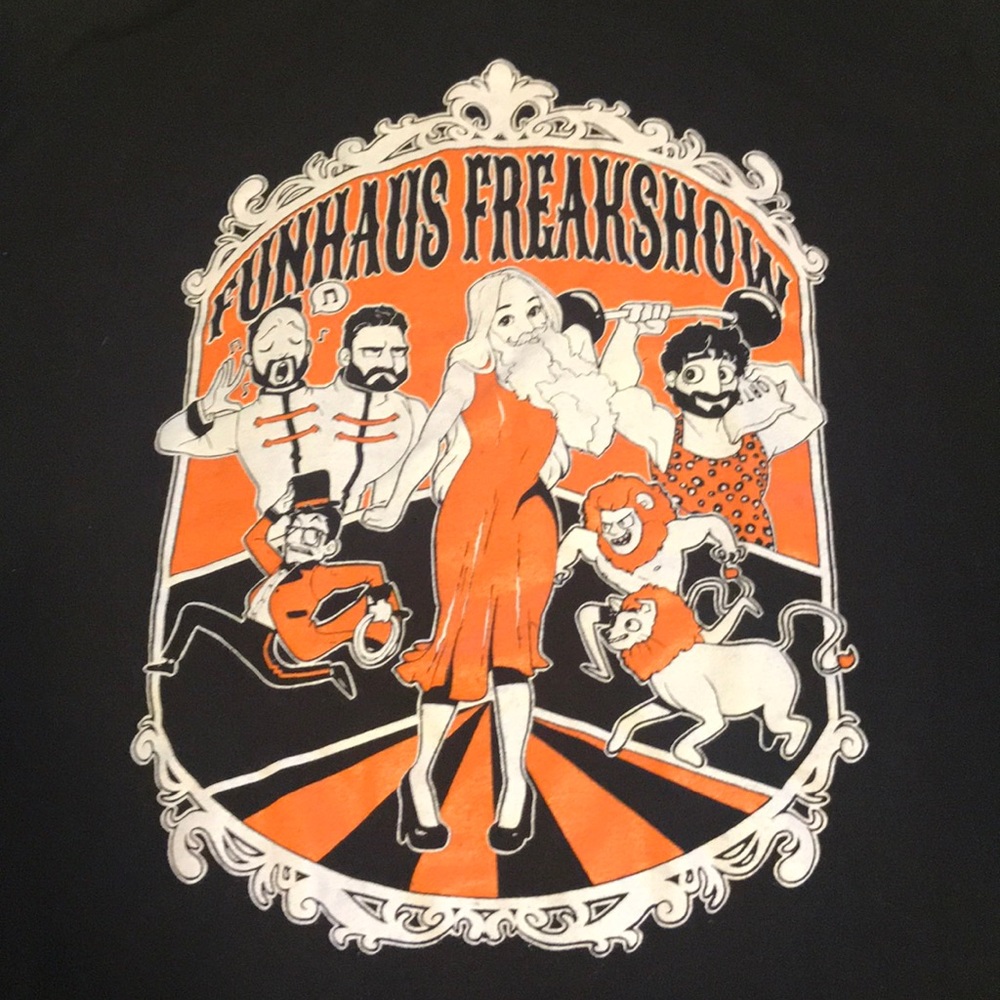 🏡Funhaus Freakshow Halloween Limited Edition